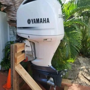 2018 Yamaha 300 HP 4-Stroke 25” Outboard Motor For Sale